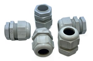 KIT COM 5 PRENSA CABOS S-TEC PA6 M25 X 1,5/21 CZ