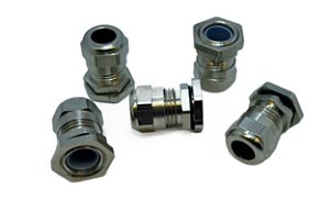 PRENSA CABO METALICO M16 x 1,5mm C/ CONTRA PORCA 4,0 a 9,5mm