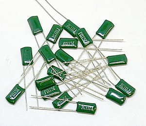 KIT 20PÇS CAPACITOR POLIESTER 3K3PF X 400V