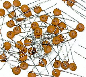 KIT 100PÇS CAPACITOR CERAMICO 330PF X 50V