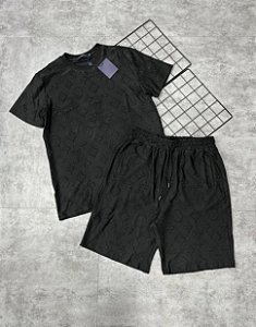 Conjunto Louis Vuitton Monogram Black Exclusivo – Estilo Premium em Alto Relevo