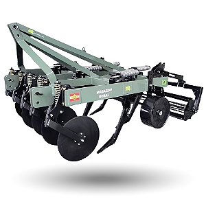 Escarificador Mega Rural 05 Hastes Desarme Aut. C/ Disco Rodas e Rolo Destorroador