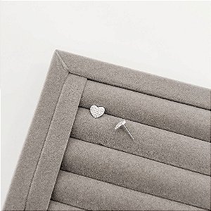 Brinco Coração Cravejado 8mm com Zircônia Cristal em Prata 925
