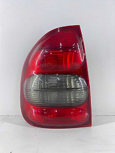 Lanterna Chevrolet Classic Lado Direito Fumê 2000 A 2010