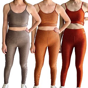 CONJUNTO CALÇA COM TOP SUZUKA