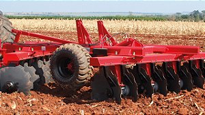 GAPCR 360 – Grade Aradora Pesada Controle Remoto