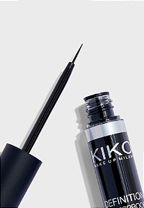 Delinedor de olhos líquido Kiko Milano - Á Prova De Água.