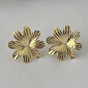 Brinco flor orquídea orgânica em banho de ouro 18k