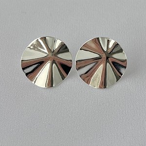 Brinco circulo orgânico em banho de prata silver