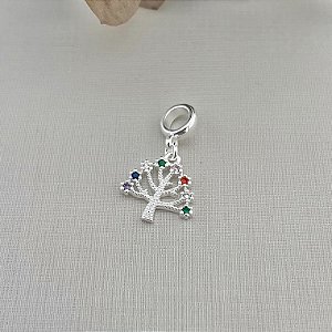 Berloque árvore da vida colorida cravejada em banho de prata silver