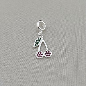 Berloque cereja cravejada colorida em banho de prata silver