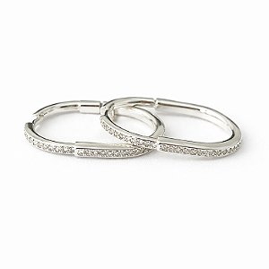 Argola inspiração tifanny cravejada grande em banho de prata silver