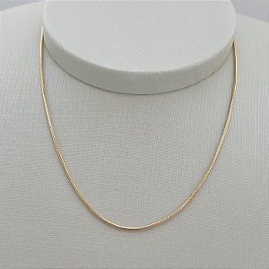 Corrente modelo rabo de rato em banho de ouro 18k