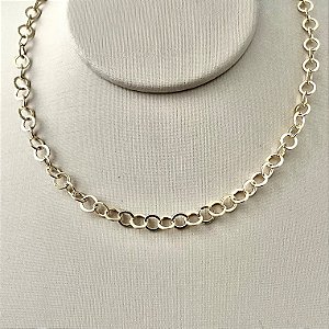 Corrente de elos redondos vazados em banho de prata silver