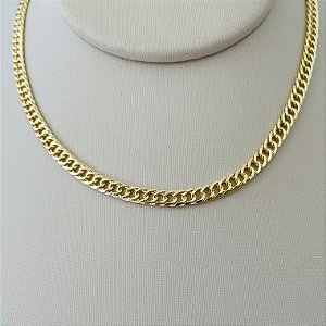 Corrente de elos grumet em banho de ouro 18k