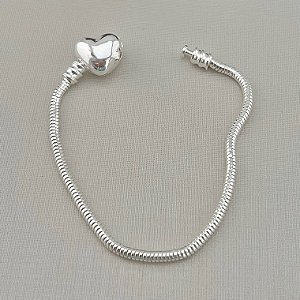 Pulseira inspiração vivara com fecho coração 16,5cm em banho de prata silver