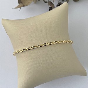 Pulseira de elos pequenos robustos em banho de ouro 18k