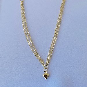 Pulseira de elos duplos com pingente de coração em banho de ouro 18k