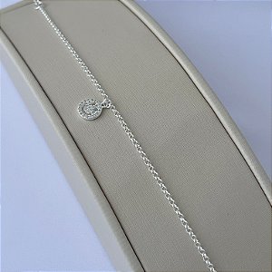 Pulseira com pingente de smile cravejado em banho de prata silver