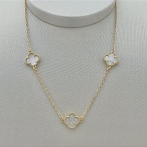 Colar de trevo madrepérola inspiração Van-Cleef em banho de ouro 18k