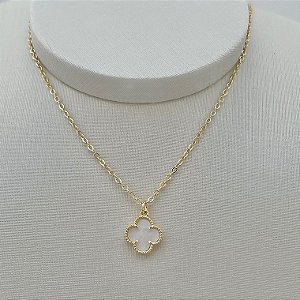 Colar de trevo madrepérola inspiração Van-Cleef em banho de ouro 18k