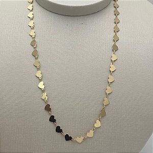 Colar com corações em chapas em banho de ouro 18k