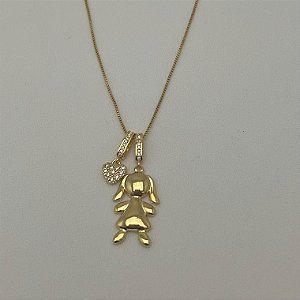 Colar menina grande com coração cravejado em banho de ouro 18k
