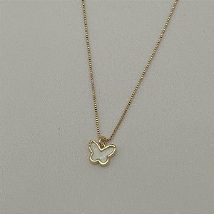 Colar mini borboleta madrepérola em banho de ouro 18k