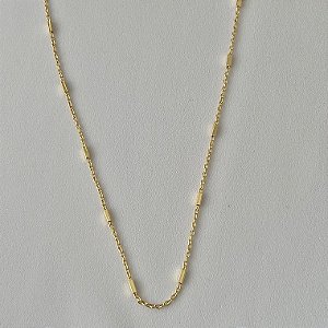 Corrente de elos de tubo liso em banho de ouro 18k