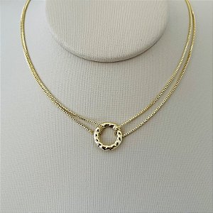 Colar pingente orgânico em banho de ouro 18k