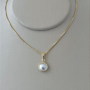 Colar pingente de pérola em banho de ouro 18k
