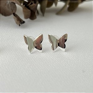 Brinco de borboleta lisa em banho de prata silver