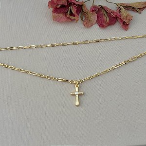 Pulseira dupla com pingente de cruz em banho de ouro 18k