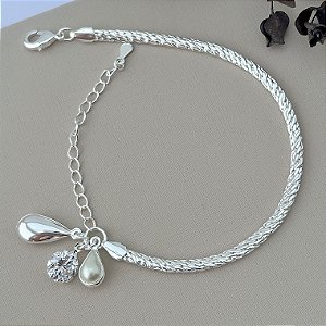Pulseira com pingentes de ponto de luz, gota lisa e pérola em banho de prata silver