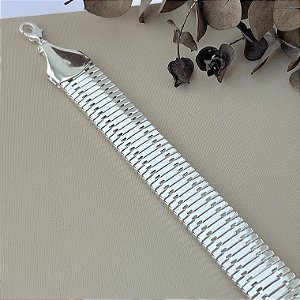 Pulseira chapa lisa grossa em banho de prata silver