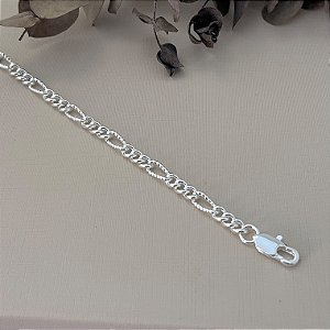 Pulseira de elos texturizados em banho de prata silver