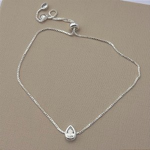 Pulseira gota com fecho gravata em banho de prata silver