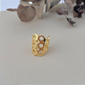 Piercing fake de círculos vazados em banho de ouro 18k