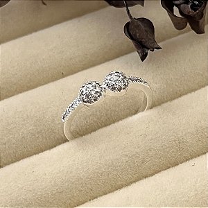 Anel aro 16 bolinhas cravejado em banho de prata silver