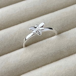 Anel abelha em banho de prata silver