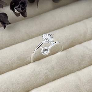 Anel aro 24 concha e ponto de luz em banho de prata silver