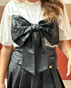 T-Shirt Over Laço Preto - Petit Rose
