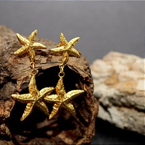 Brinco Nessa em Aço Inox Dourado