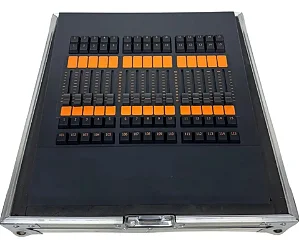 Mesa Iluminação Dmx Fader Wing + Case 127/220v