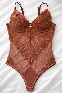 Body em renda Marrom