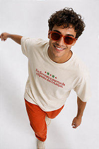 Camiseta OffWhite Unissex - Eu Acredito Nas Crianças
