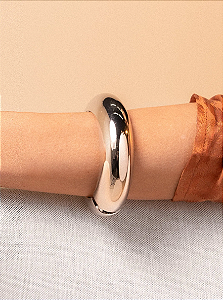 Maxi Bracelete Liso folheado em Ródio Branco