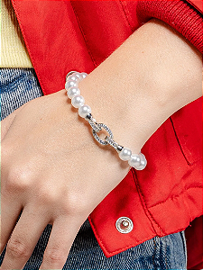 Pulseira de Pérolas com Elo Cravejado folheado em rodio branco