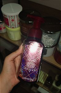 Sabonete em Espuma Frosted Cranberry BBW