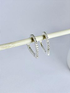 ARGOLA CLICK OVAL CRAVEJADA - G - PRATA 925